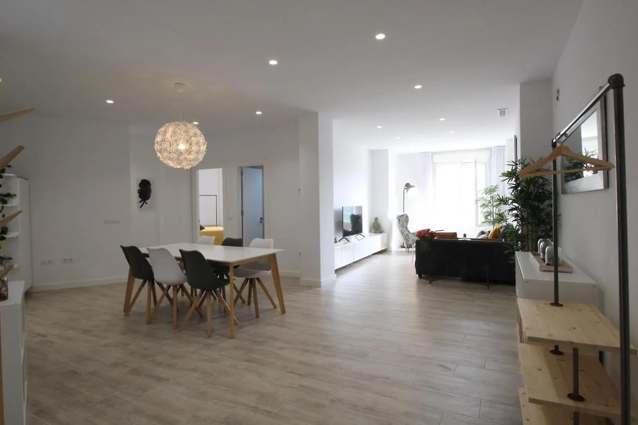 Apartament Del Parque Flats Puerto Malaga 0*,