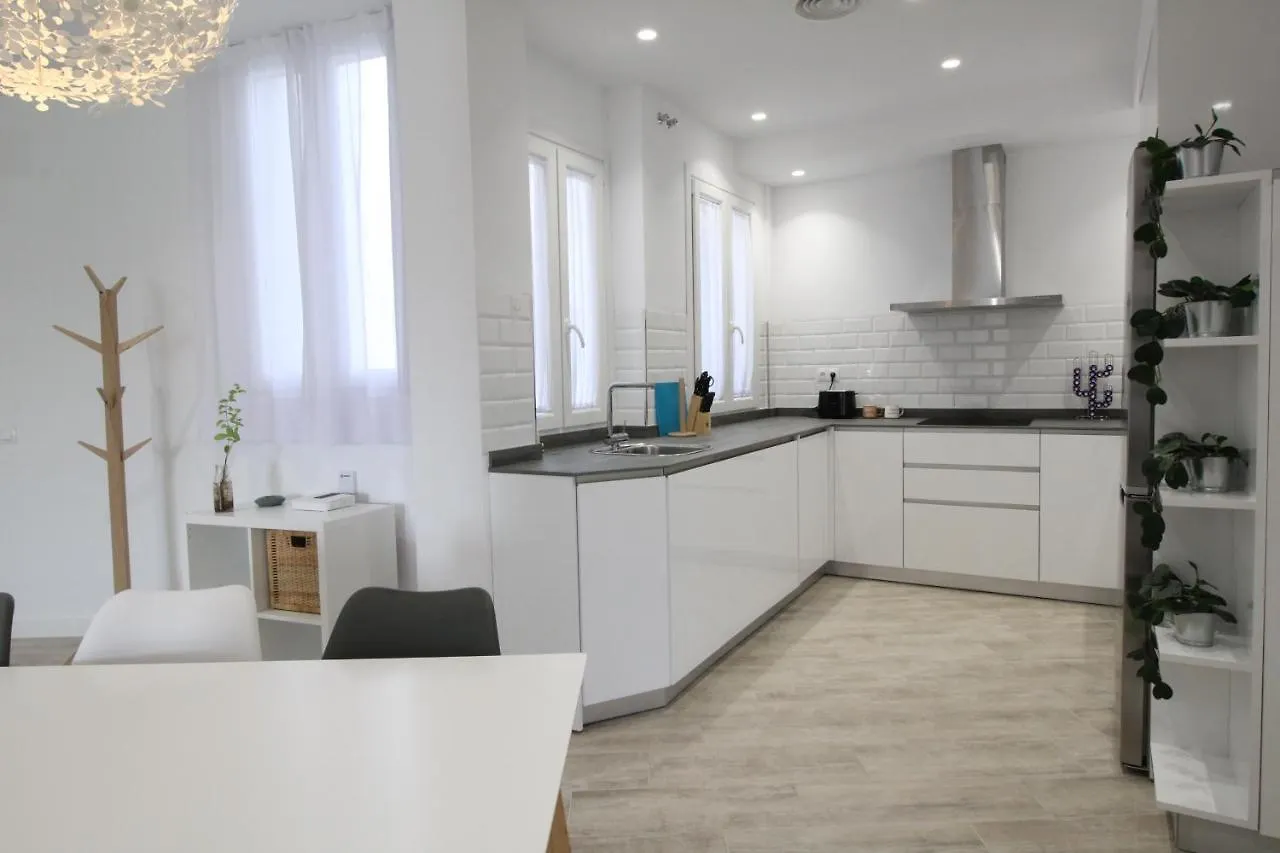 Del Parque Flats Puerto Apartment Malaga